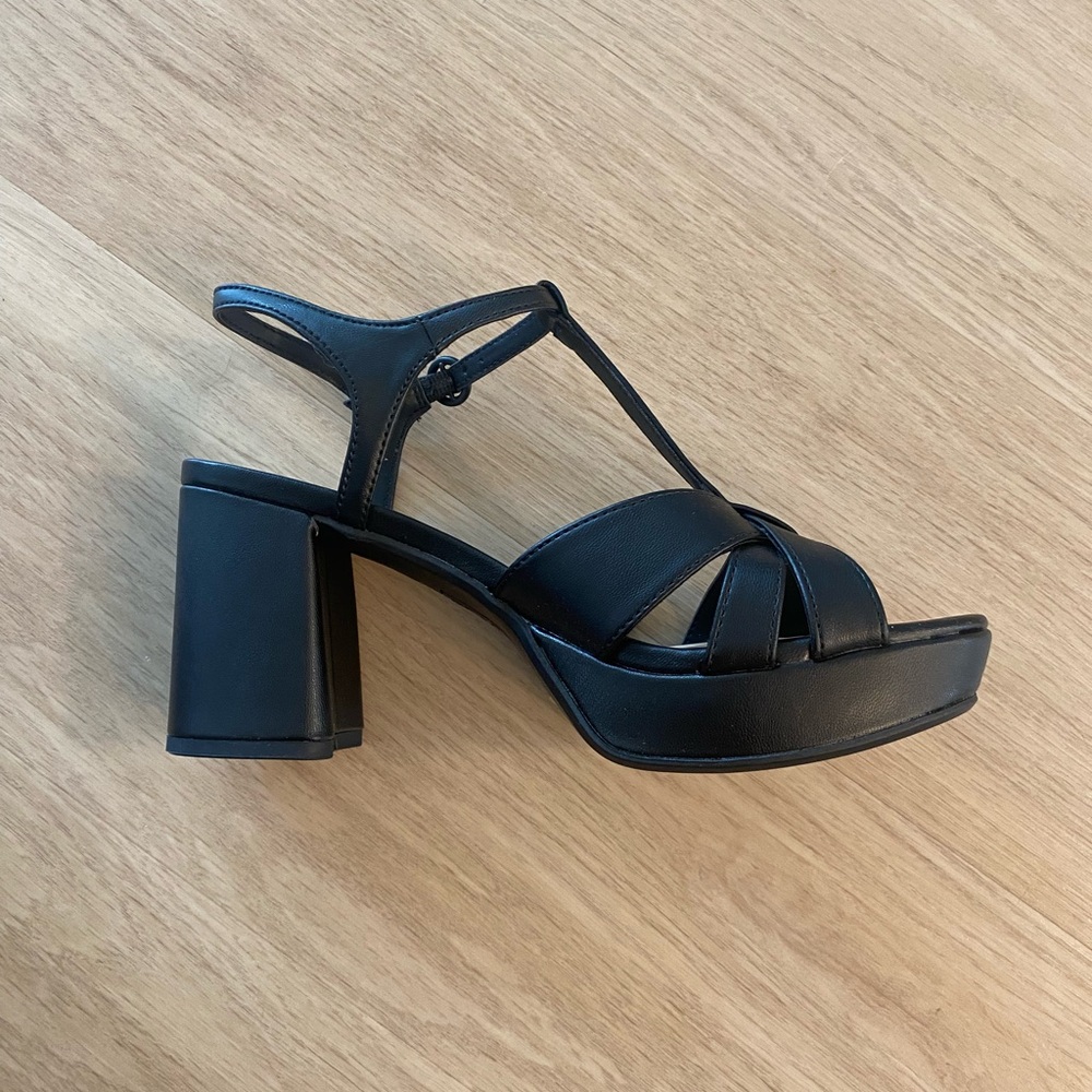 Black Platform Sandals
